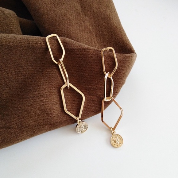 💕Last one Sterling Silver Coin Dangle Earrings - Picture 4 of 9